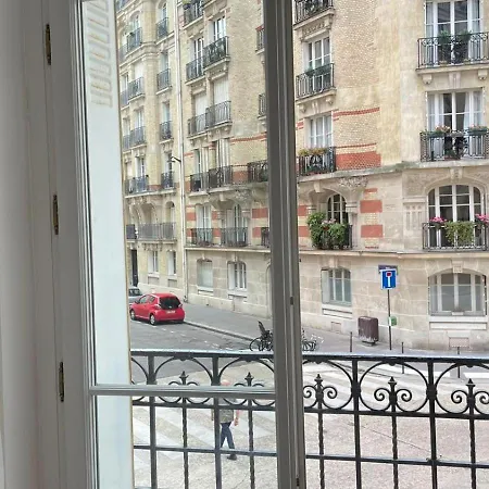 Апартаменты Haussmann A 15 *
